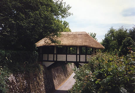 Thatched bridge for the National Trust, Polesden Lacy